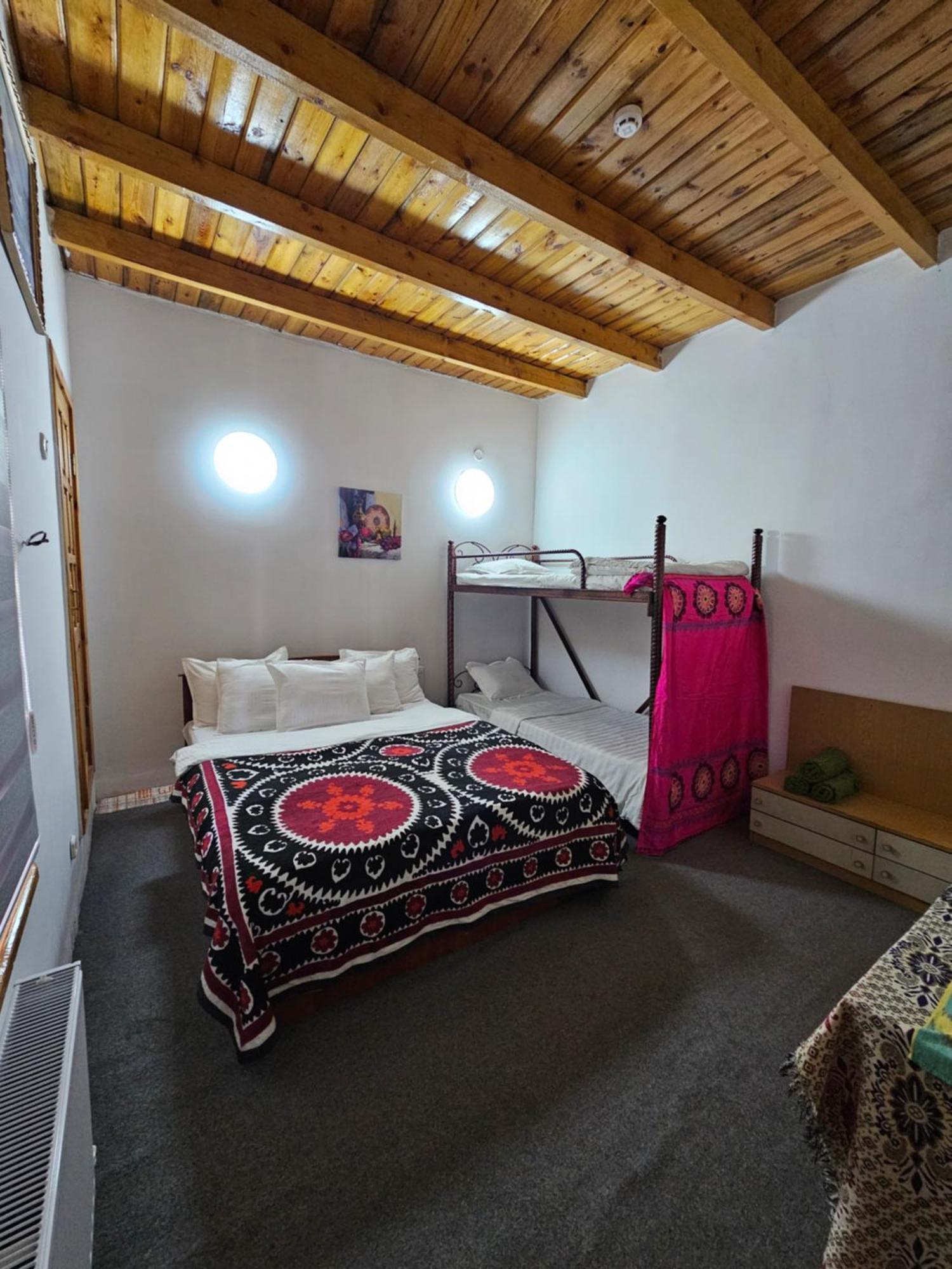 Sim-Sim Hostel & Backpackers Samarkand Ngoại thất bức ảnh