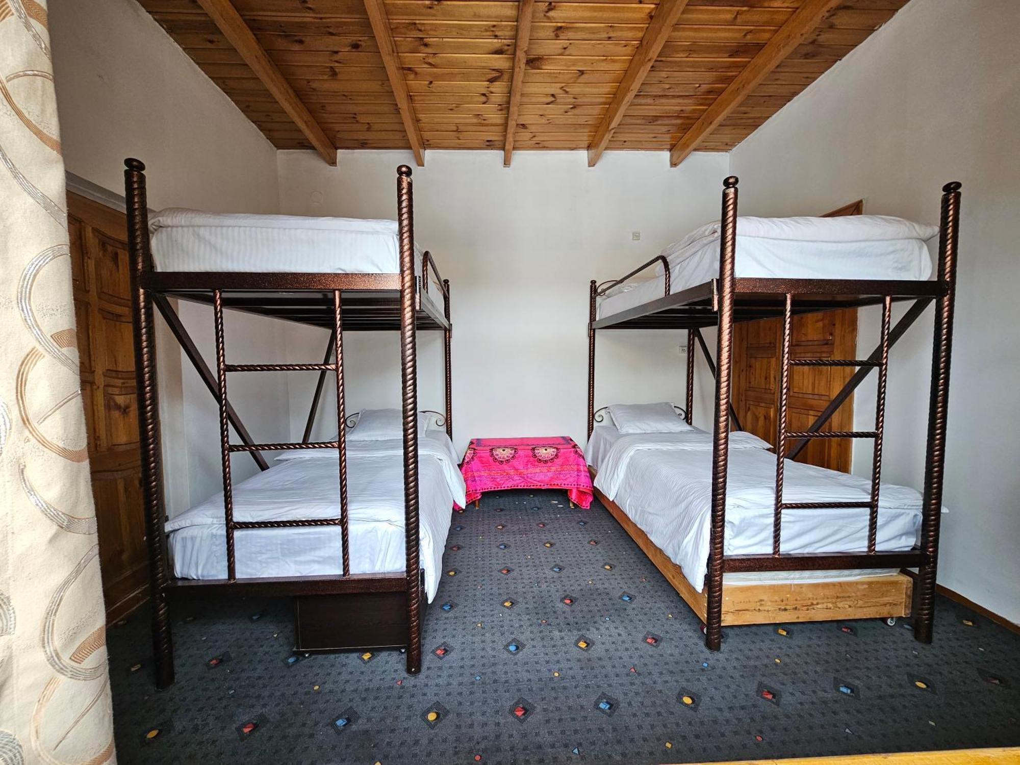Sim-Sim Hostel & Backpackers Samarkand Ngoại thất bức ảnh
