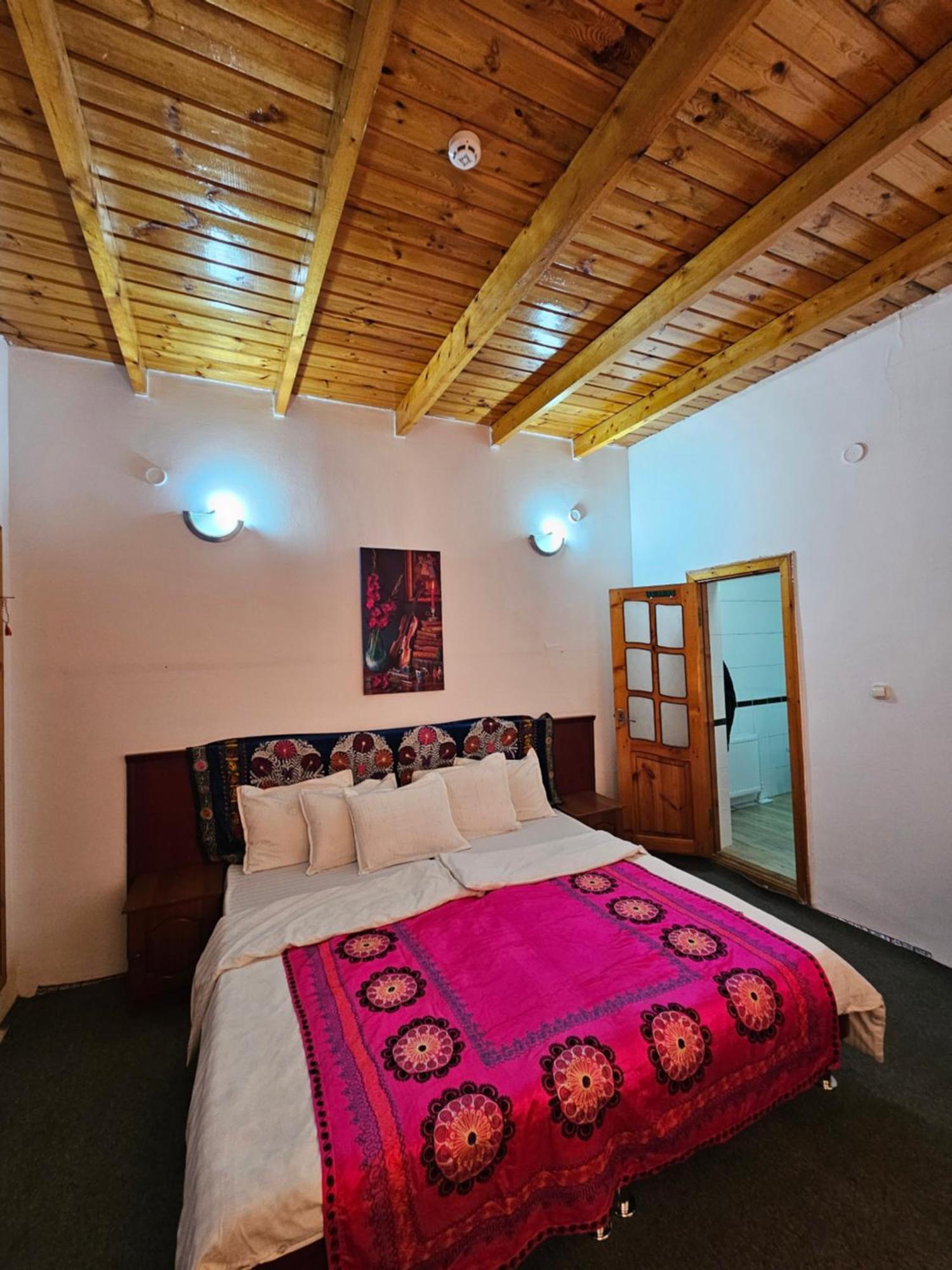 Sim-Sim Hostel & Backpackers Samarkand Phòng bức ảnh